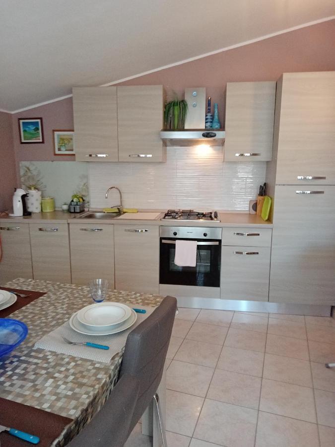 Casa Vacanza Le 2 Isole Suni Extérieur photo